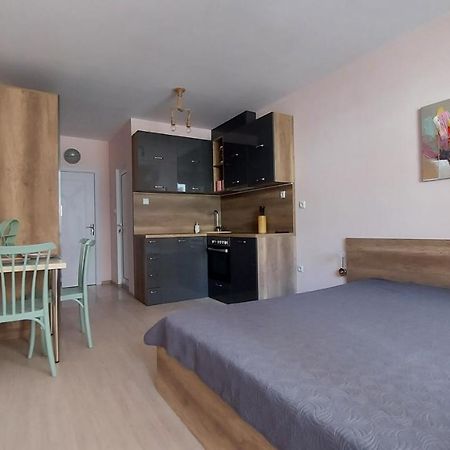 Hostex Pastello Deluxe Studio Stara Zagora Exterior photo